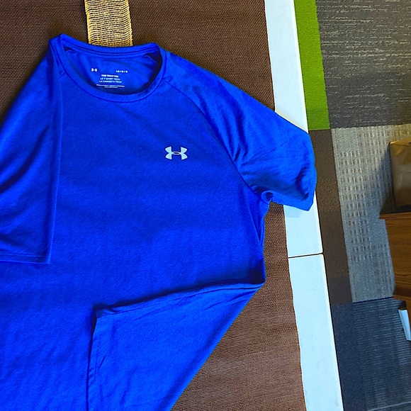 Under Armour Other - Under armor mens tech tee. NWOT very light weight